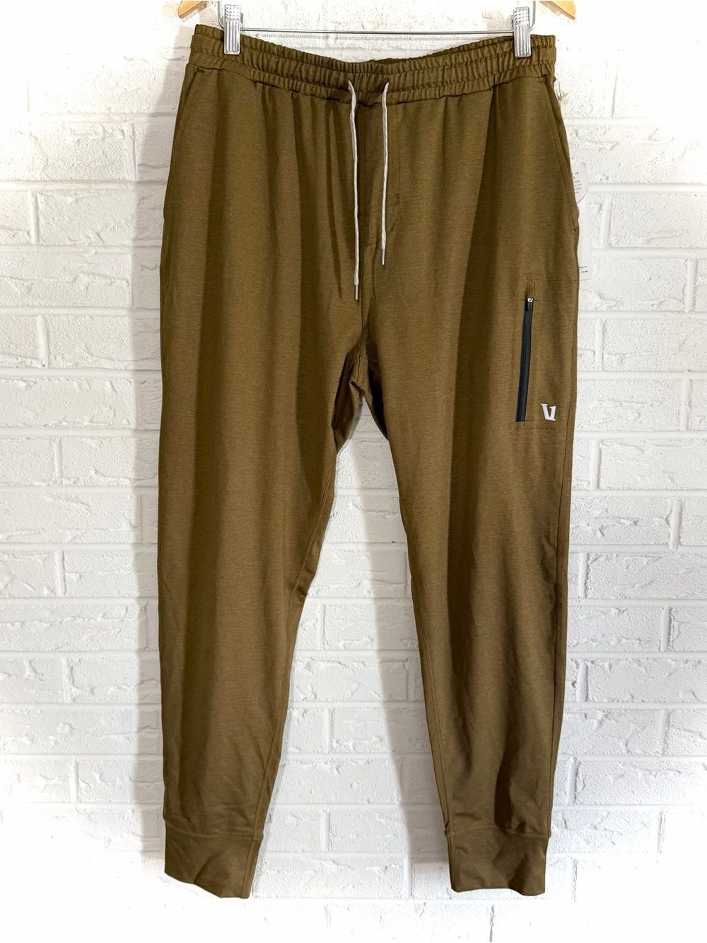 NWT Vuori Sunday Performance Joggers Tobacco Heather Size Large